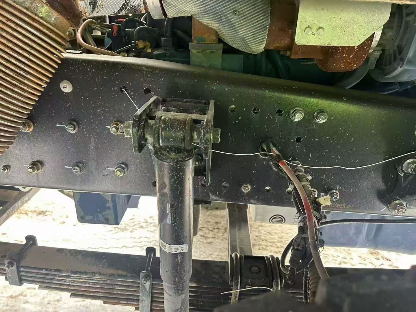 Auman GTL Heavy Truck - Image 9