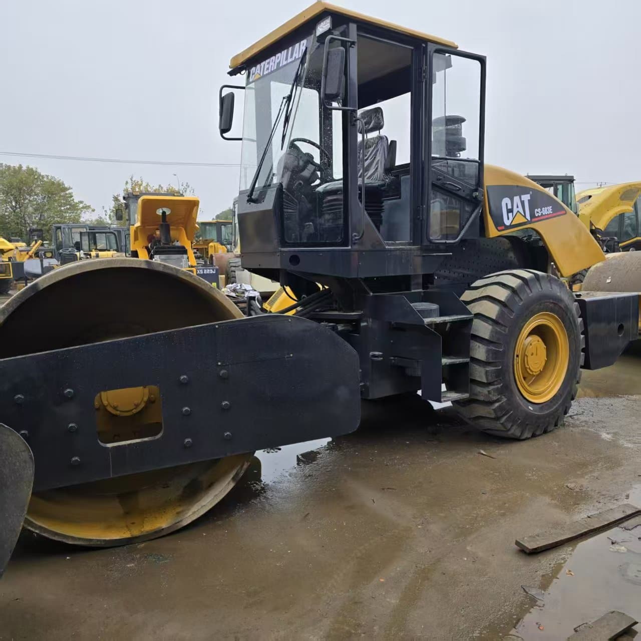 CAT Roller CS-683E - Image 2