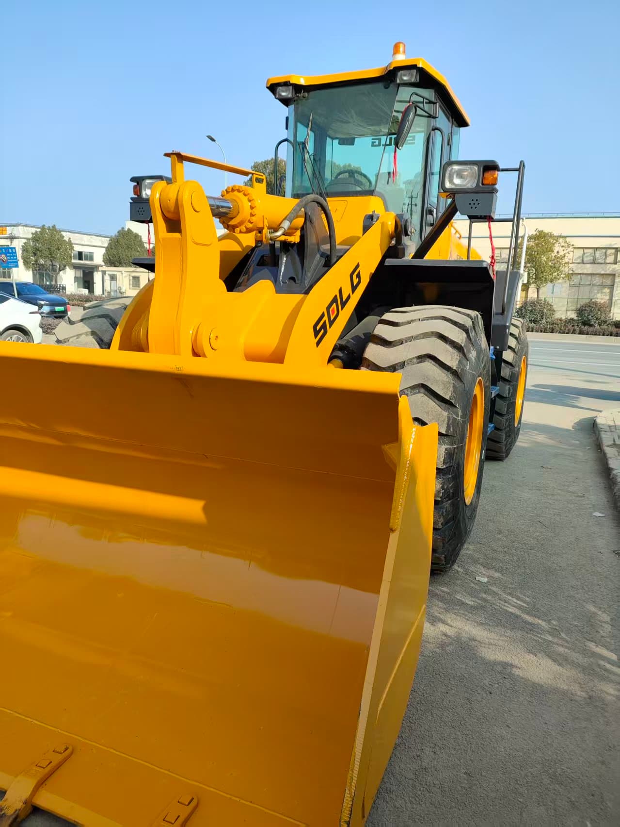 SDLG 956 Wheel Loader - Image 4