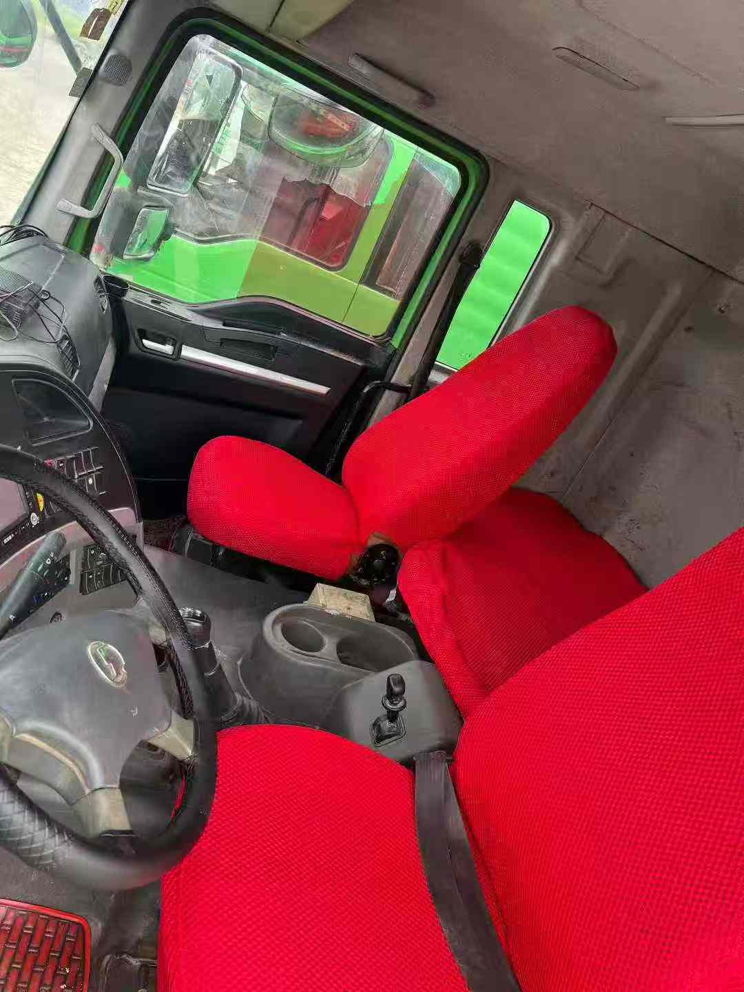 Twin-Booster Heavy-Duty Truck 2017 - Image 5