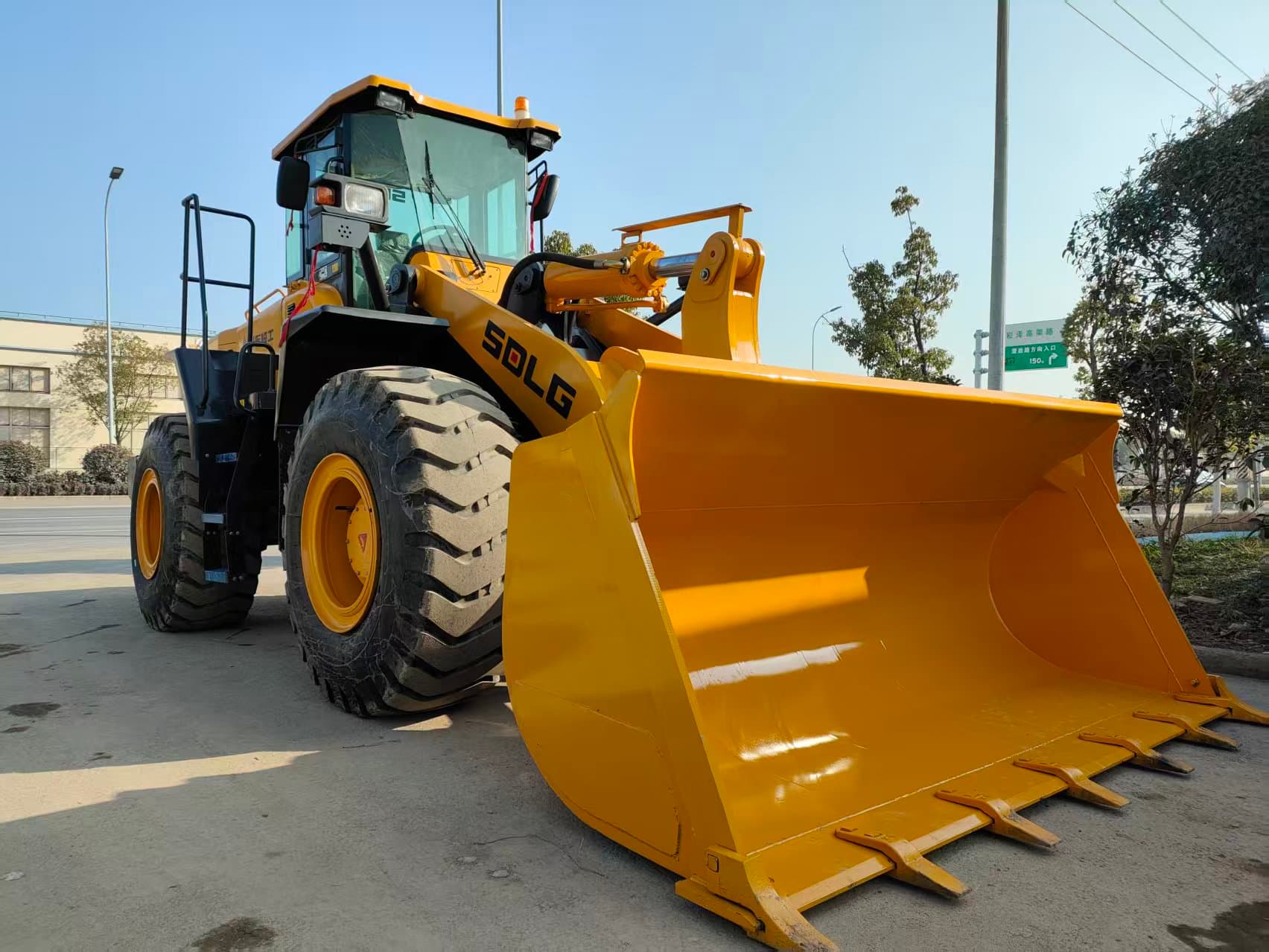 SDLG 956 Wheel Loader