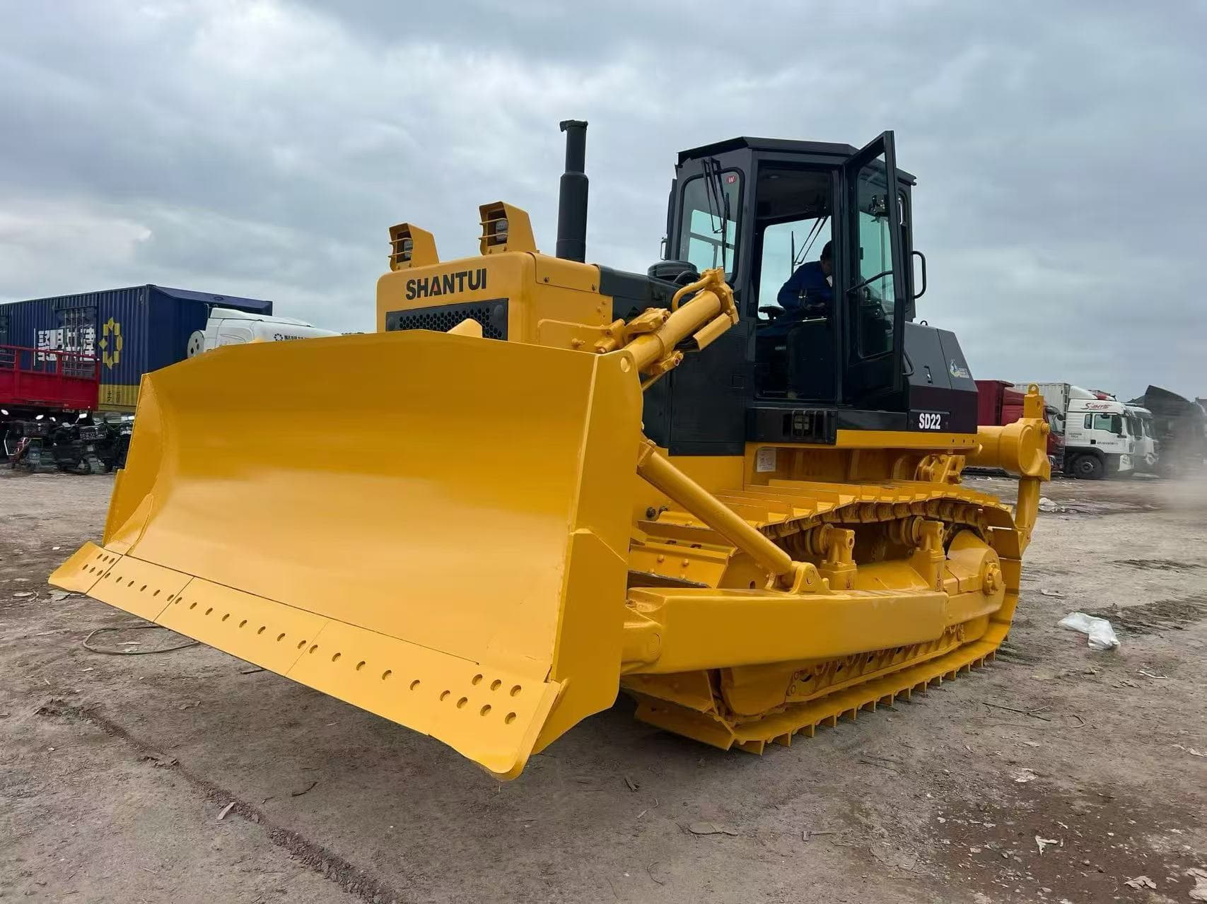 Shantui 220 Bulldozer